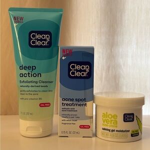 Clean & Clear Skincare Set